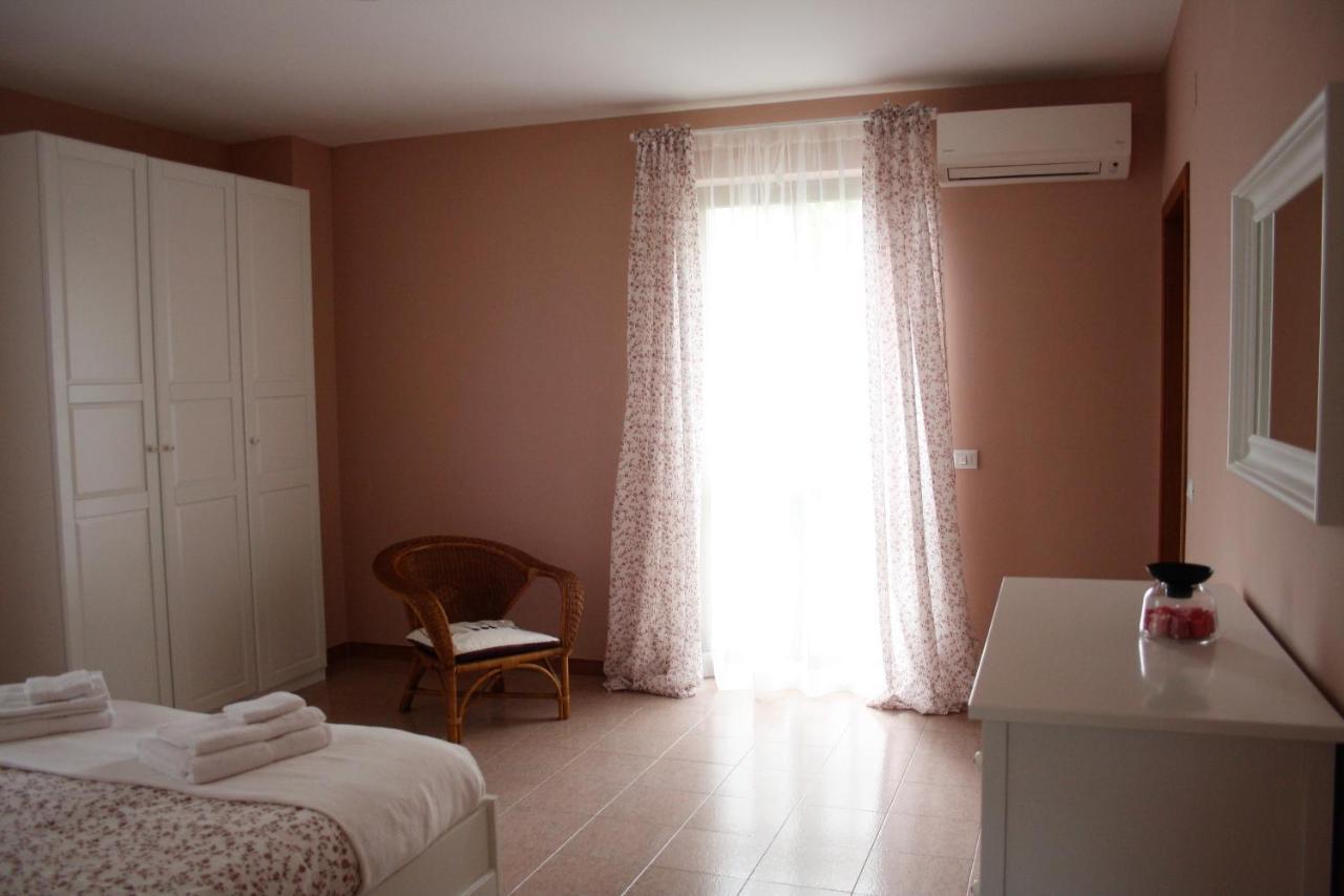 La Pinetina Villa Pescara Kültér fotó